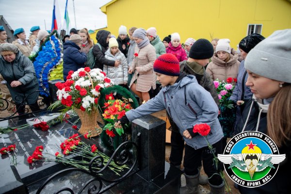 В деревне Захарвань открыли мемориал в память о погибших во время спецоперации на Украине
